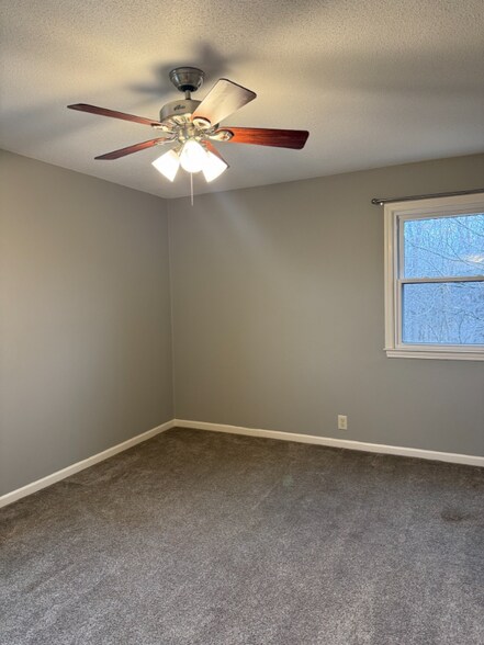 Building Photo - 3856 Long Ridge Blvd