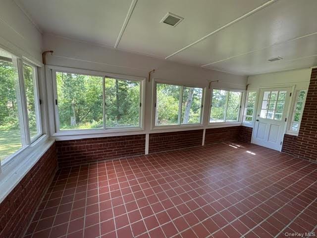 Building Photo - 49 Chestnut Ln