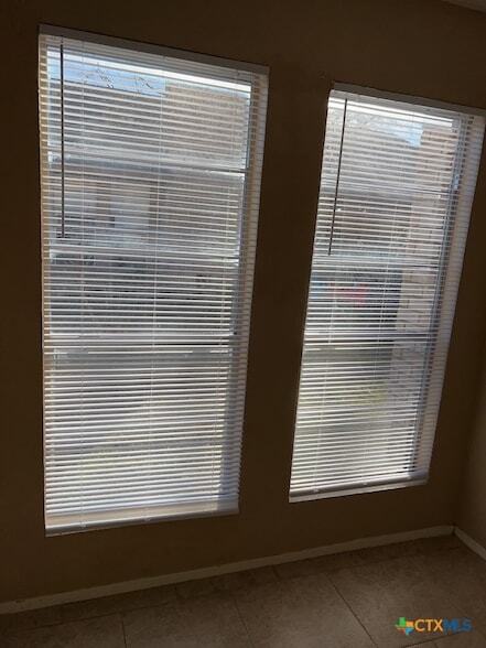 Building Photo - 2405 Shoemaker Dr