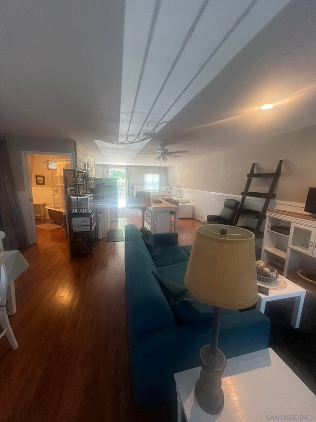 Building Photo - 920 Chapin Dr