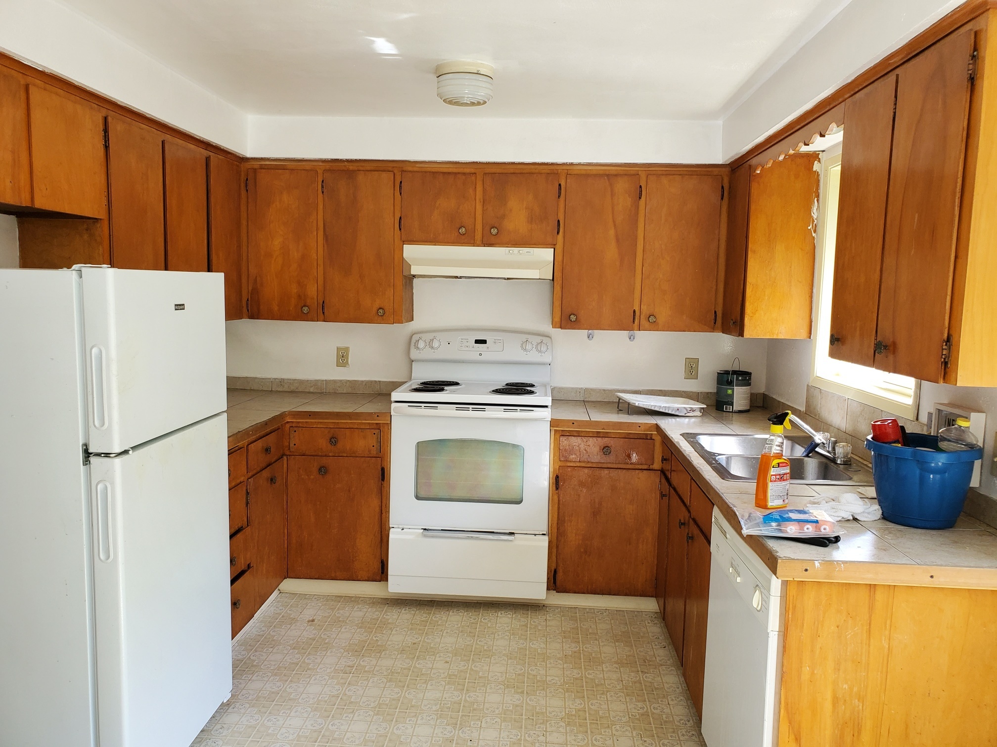 Building Photo - 677 SW Levens St