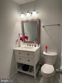 Building Photo - 933 Golden W Way