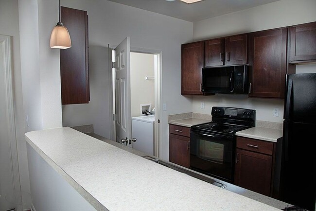 Building Photo - 3400 McCullough Blvd