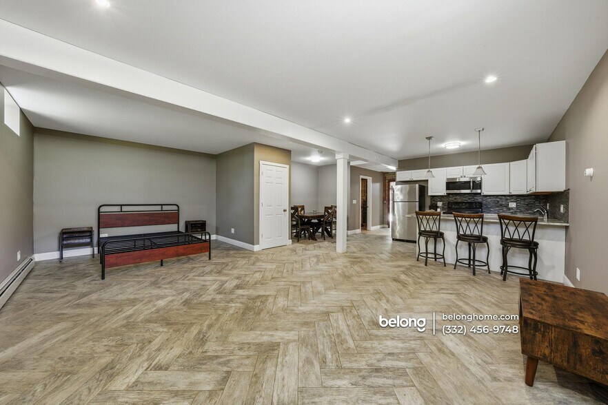 Building Photo - 24 Table Rock Rd