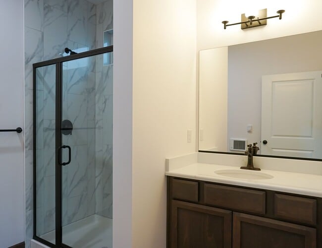 Building Photo - Brand New 2 Bedroom 2 Bath in Coeur d'Alene
