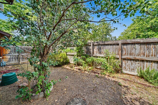 Building Photo - 3520 Arthur Ct