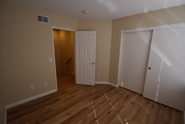 Building Photo - 11904 Cypress Canyon Rd