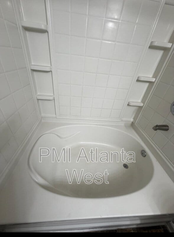 Building Photo - 7203 Waldrop Pl