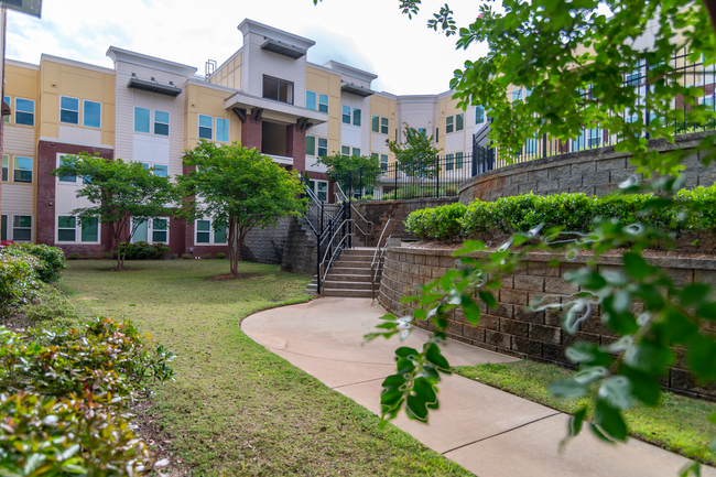 Building Photo - Granite Crossing