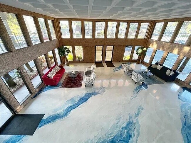 Building Photo - 9370 SW 8th St