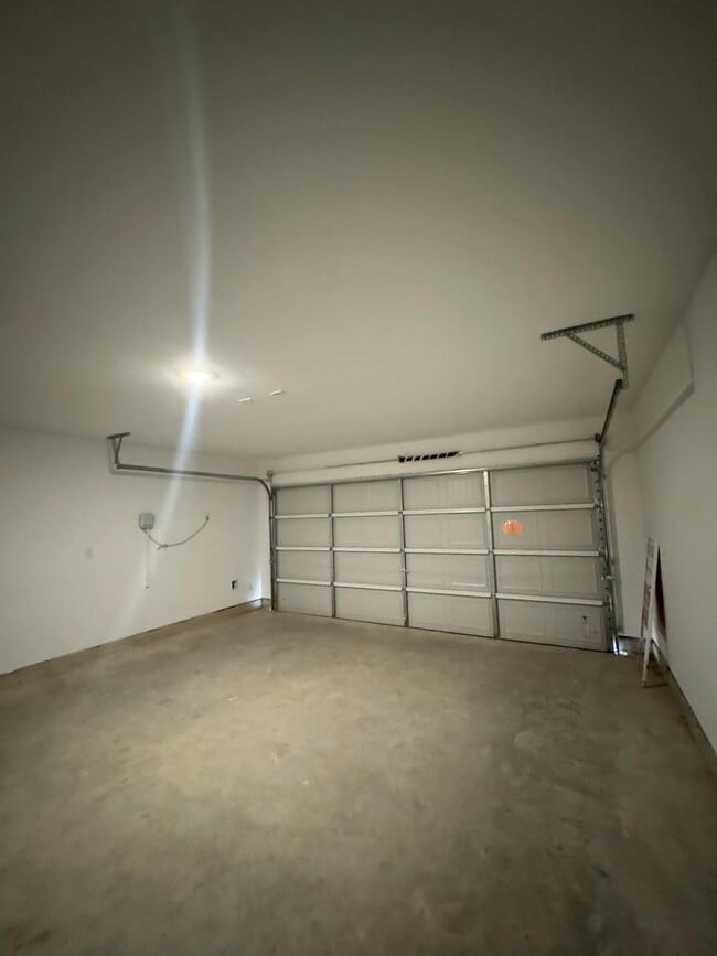 Building Photo - 26902 Cherry Plum Ln