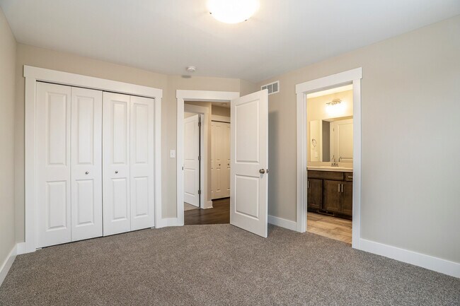 Building Photo - 705 7 Mile Rd NW