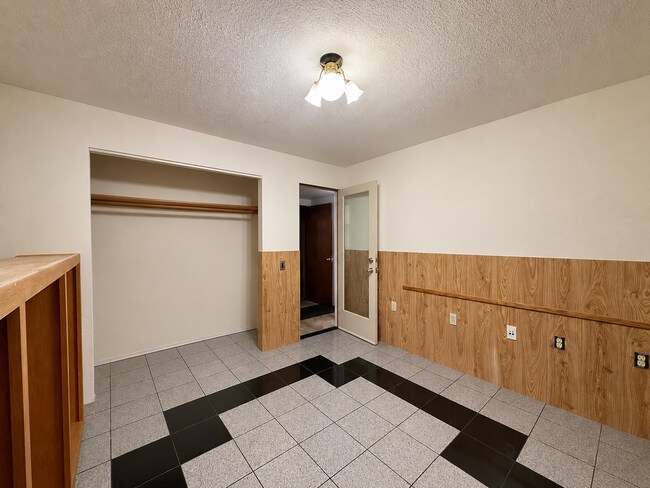 Building Photo - 16625 113th Ave SE