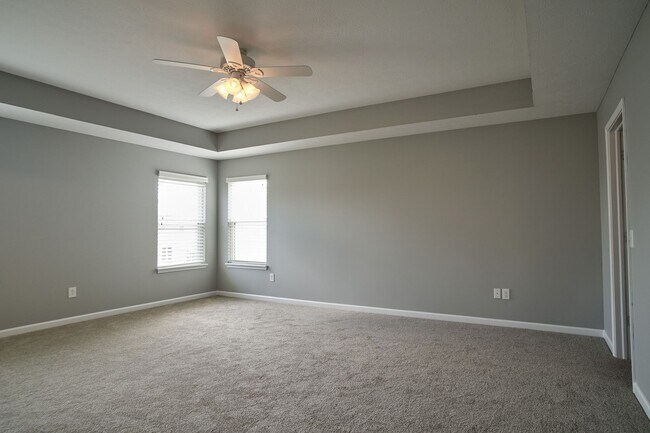 Building Photo - 4BDRM, 2.5 BA with finished basement in Westminster