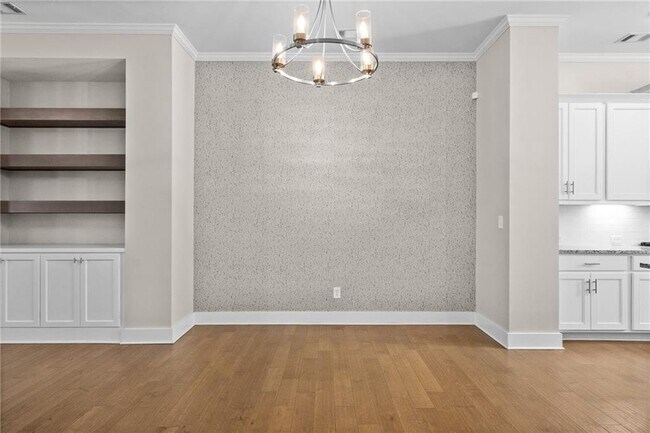 Building Photo - 2180 Colvin Ct NW