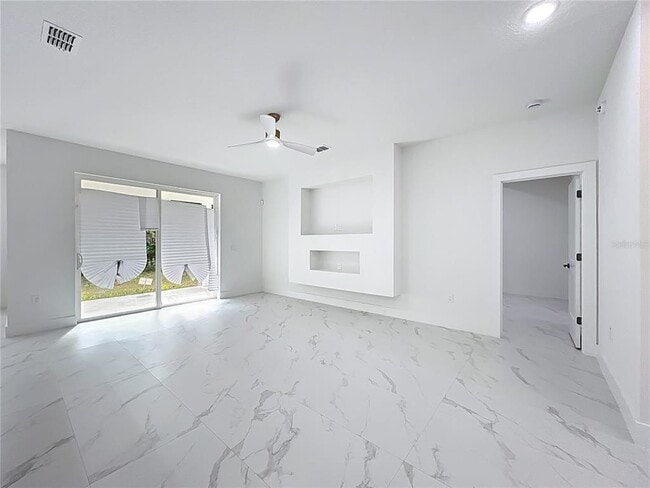 Building Photo - 780 Kangaroo Ct