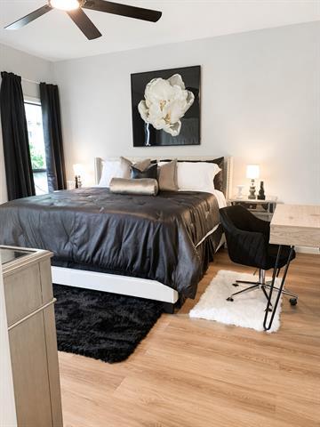 Building Photo - 5620 Live Oak St