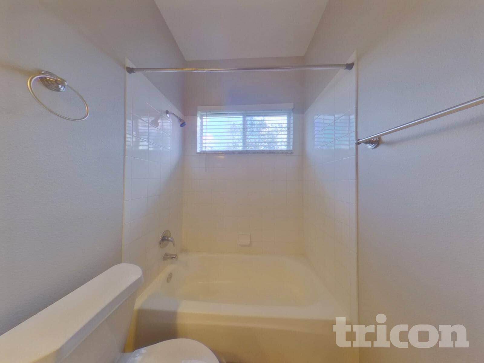 Building Photo - 15821 Pine Lily Ct