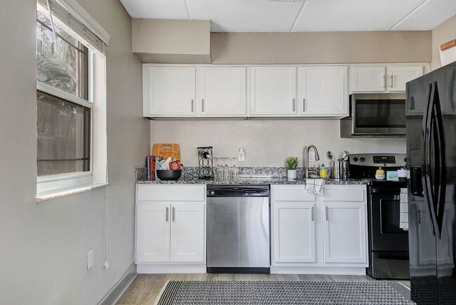 Interior Photo - SoDo Flats