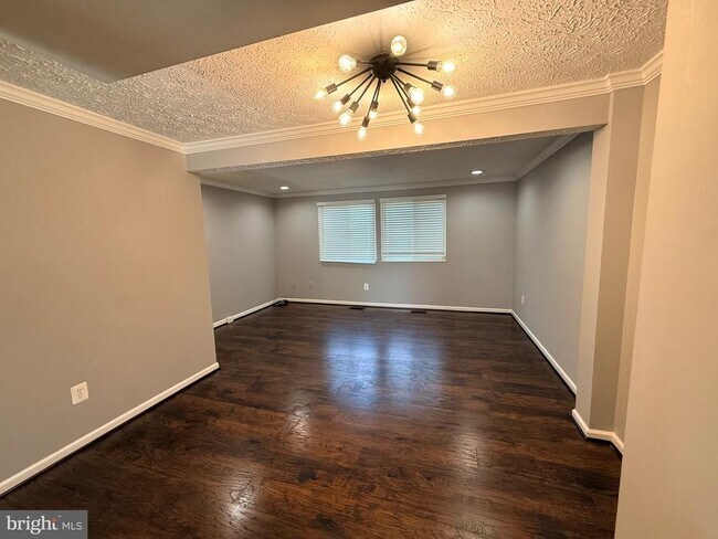 Building Photo - 8577 Blackfoot Ct