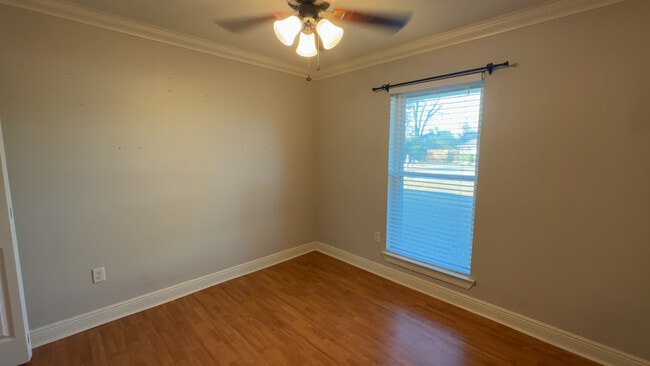 Building Photo - 9150 Nolen Dr