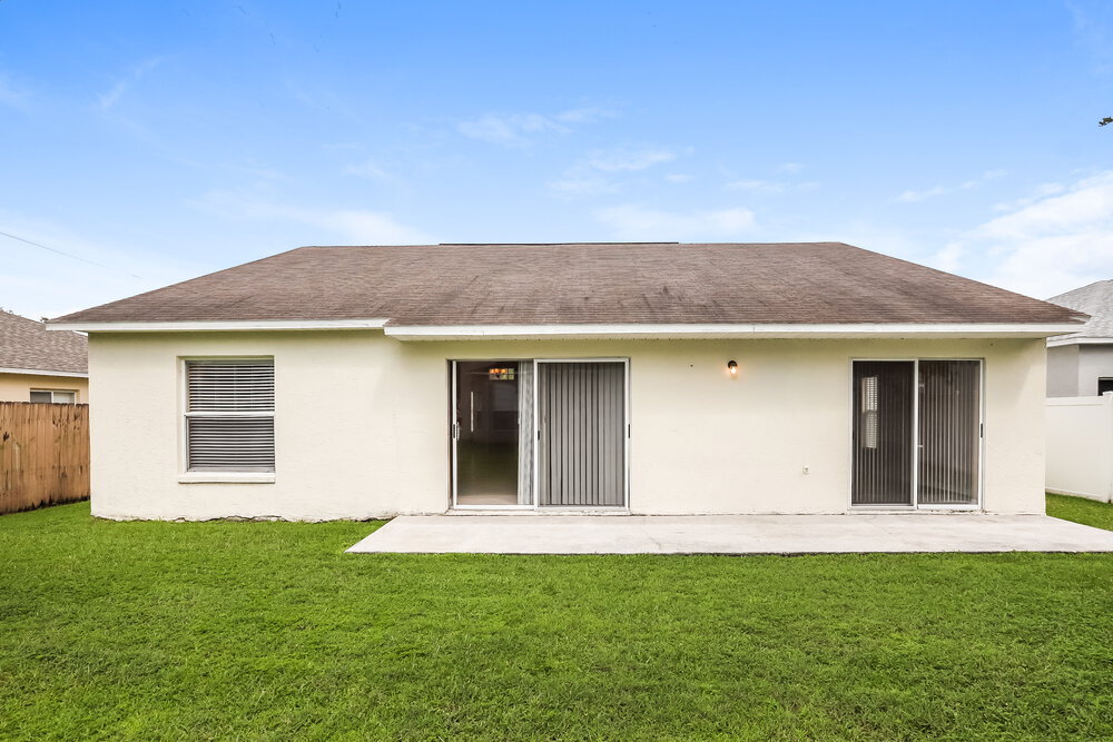 Building Photo - 1237 Alpine Lake Dr