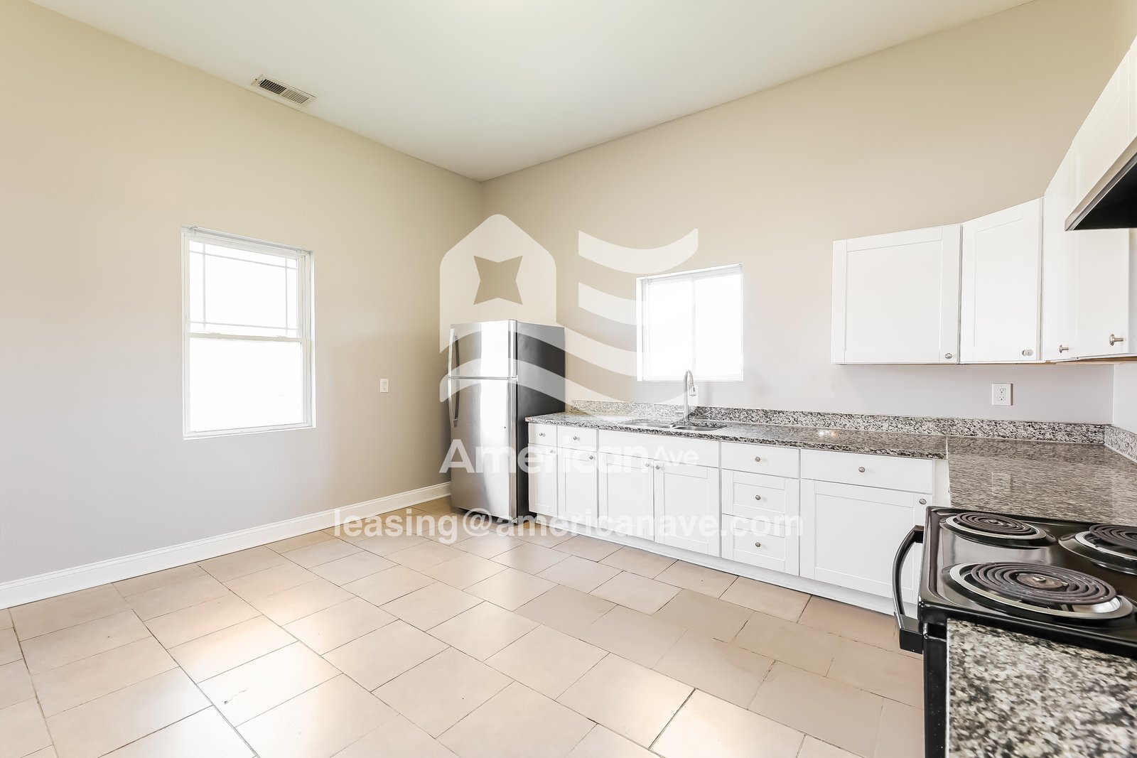 Building Photo - 119 Wellington St