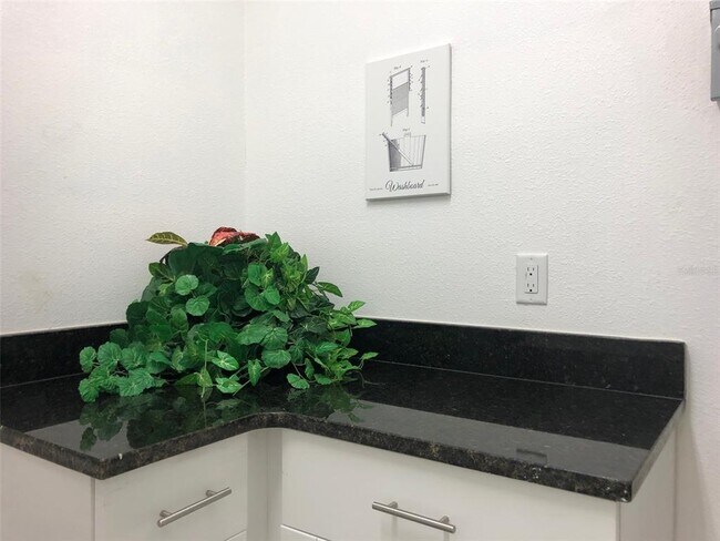 Building Photo - 6921 Interbay Blvd