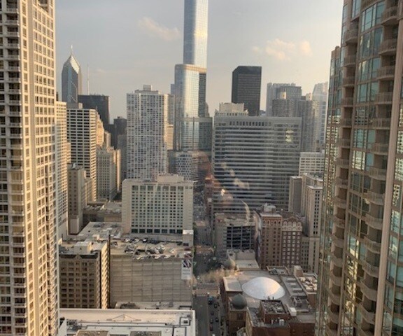 Building Photo - 30 E Huron St