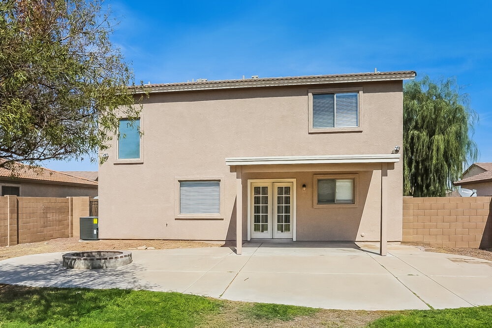 Building Photo - 10425 W Miami St