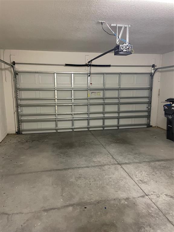 Building Photo - 318 Ardmore St