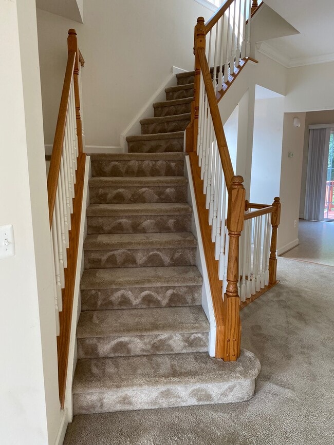 Building Photo - 14236 Madrigal Dr