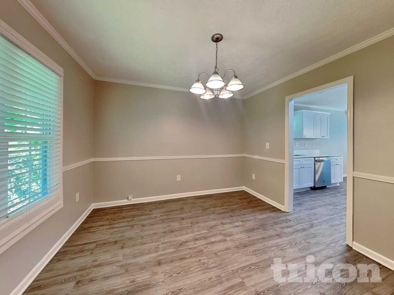 Building Photo - 515 Westbridge Dr
