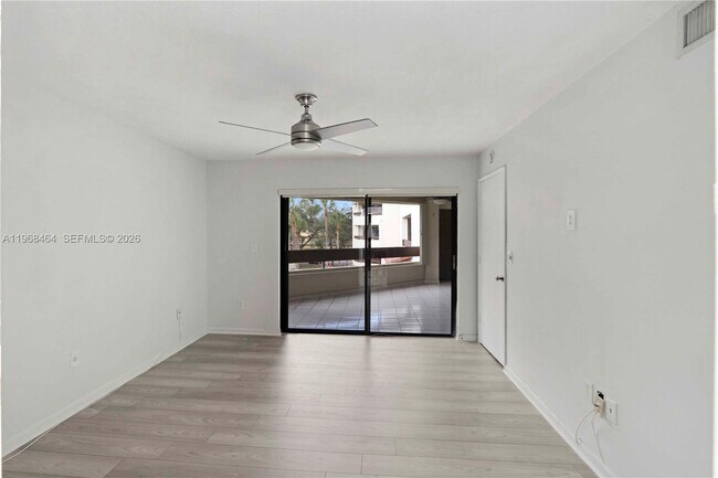 Building Photo - 9020 SW 125th Ave