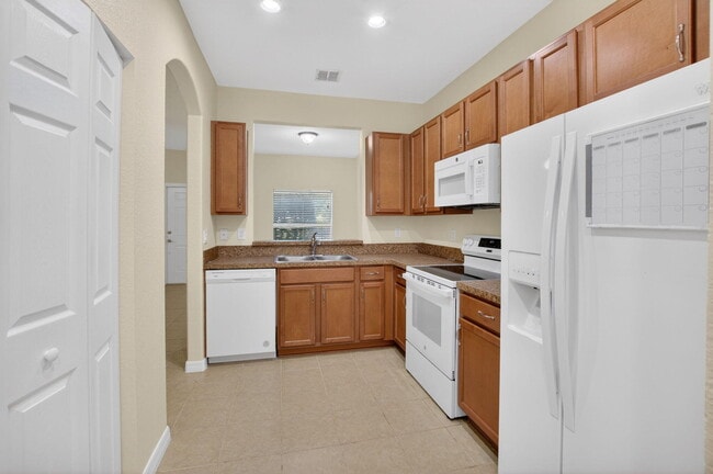 Building Photo - 340 Lake Monterey Cir