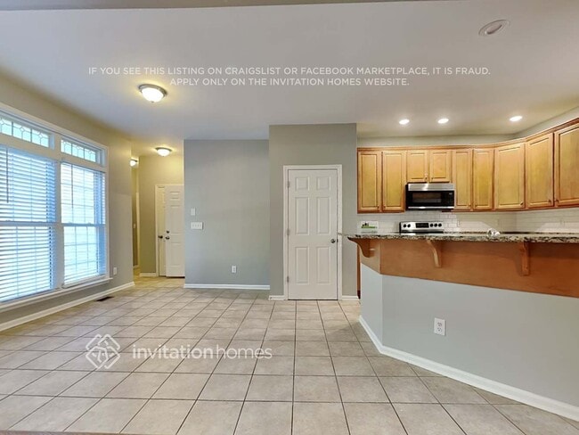 Building Photo - 17136 Knoxwood Dr