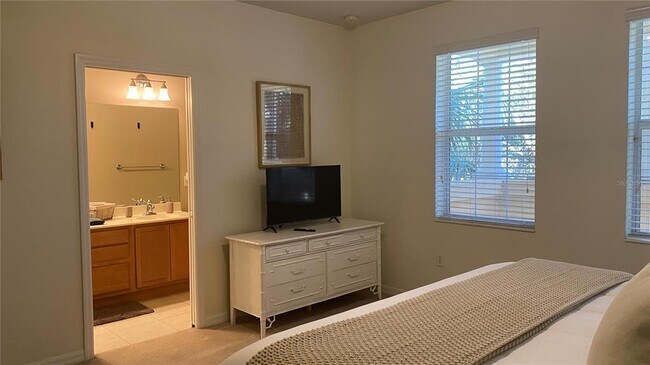 Building Photo - 3880 82nd Ave Cir E