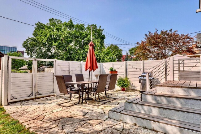 Building Photo - Beautiful Updated 3-Bedroom Colonial – Prime East Side Location