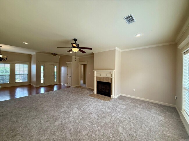Building Photo - 1812 Abbey Ln