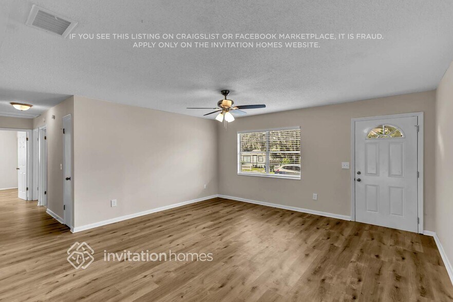 Building Photo - 2009 E Humphrey St