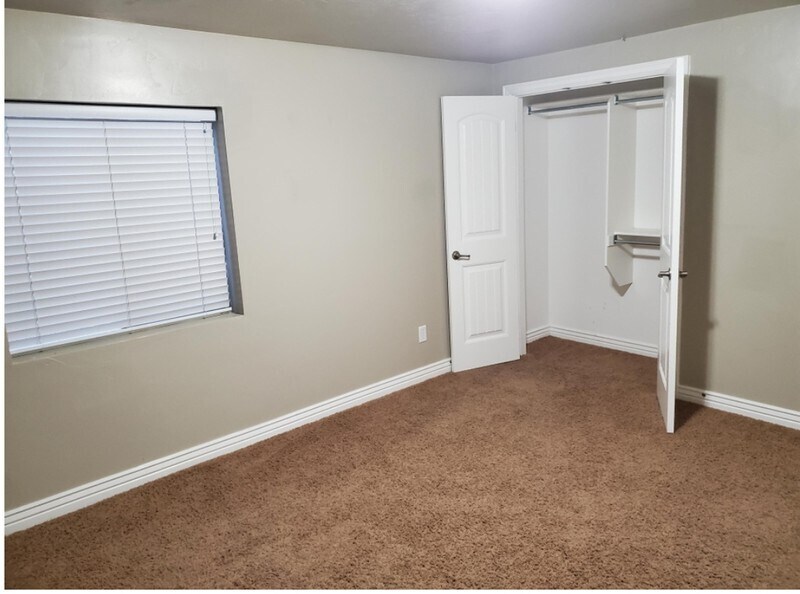 Building Photo - 13722 Mt Cortina Way