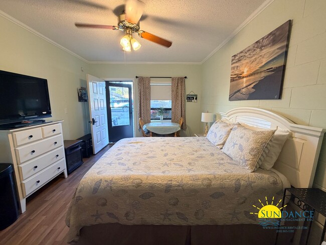 Building Photo - Fully Furnished Studio Living in Shalimar with All Utilities Included!