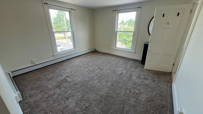 Interior Photo - 21-25 Pierce St.