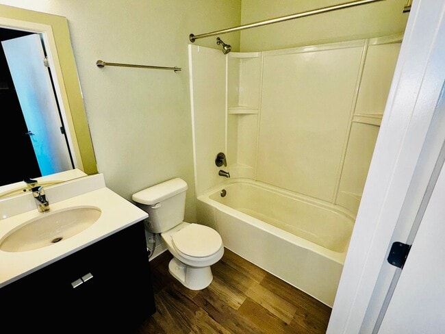 Interior Photo - Phinney Flats