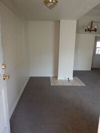 Building Photo - 0495