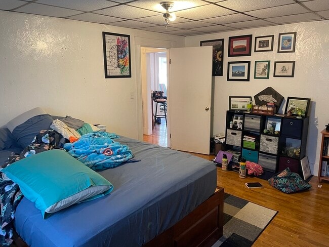 Building Photo - 18 Summit Ave