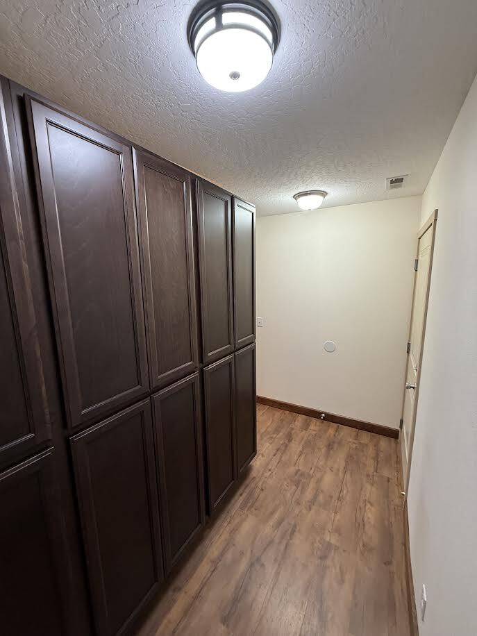 Building Photo - 3420 W Pescador Dr