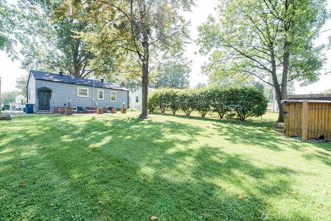 Building Photo - 4423 Vance Ave