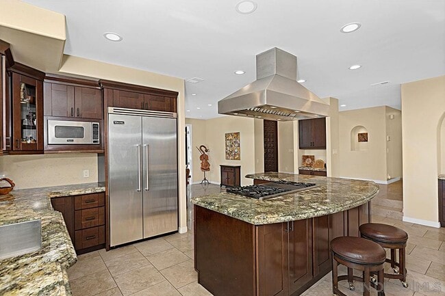 Building Photo - 927 Tingley Ln