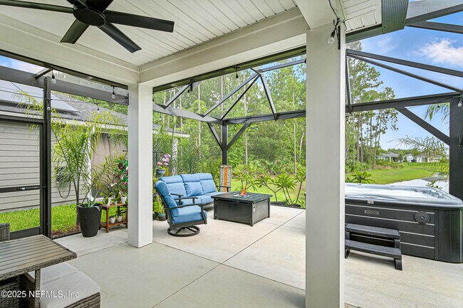Building Photo - 105 Meadow Creek Dr